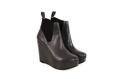 Robert Clergerie Charcoal Wedges