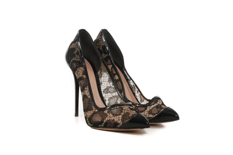 Alexander McQueen Lace Pumps